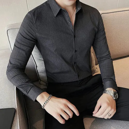 CASPAR® Dark Striped Slim Fit Dress Shirt