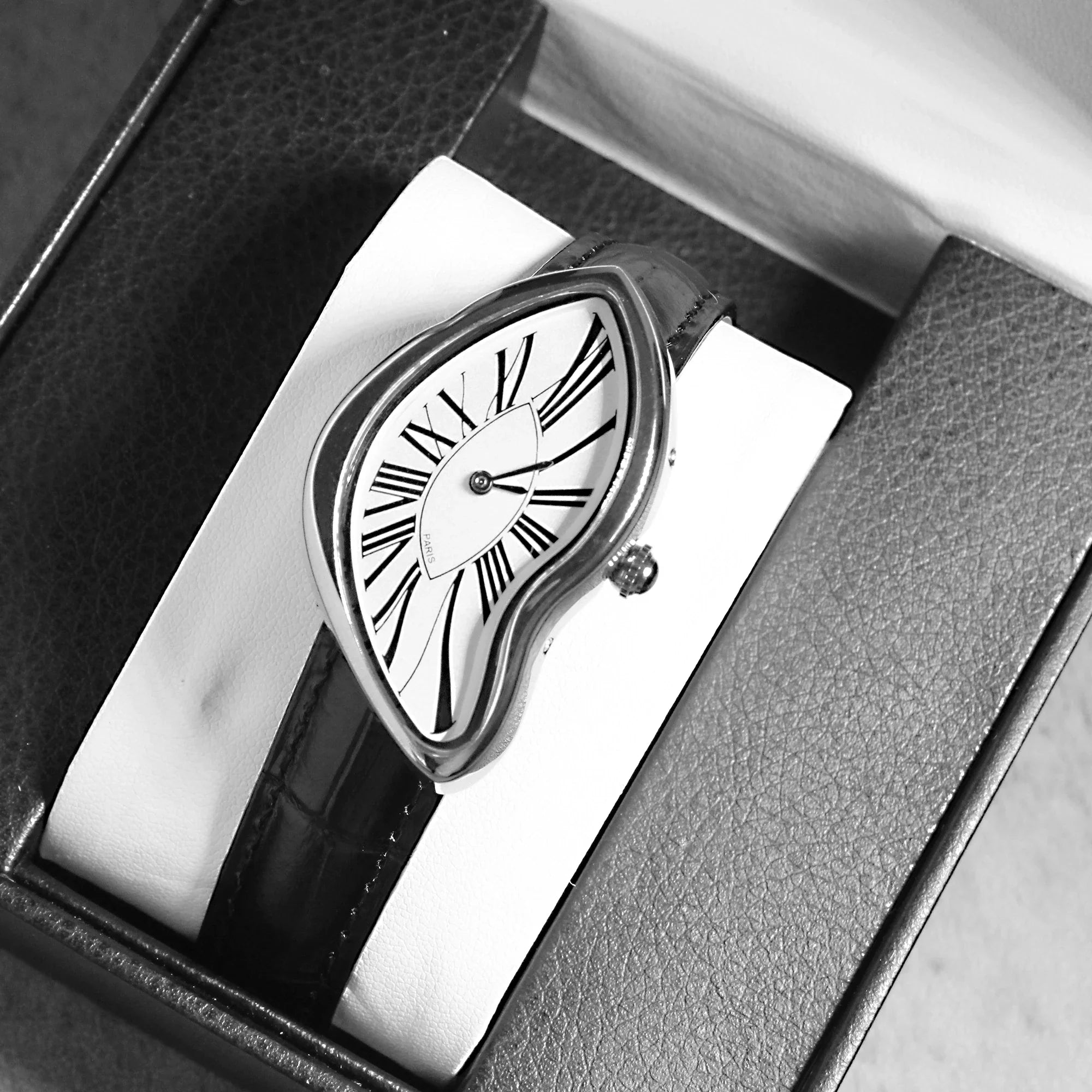 DALVERO® Surrealist Sapphire Crystal Watch – Avant-Garde Edition