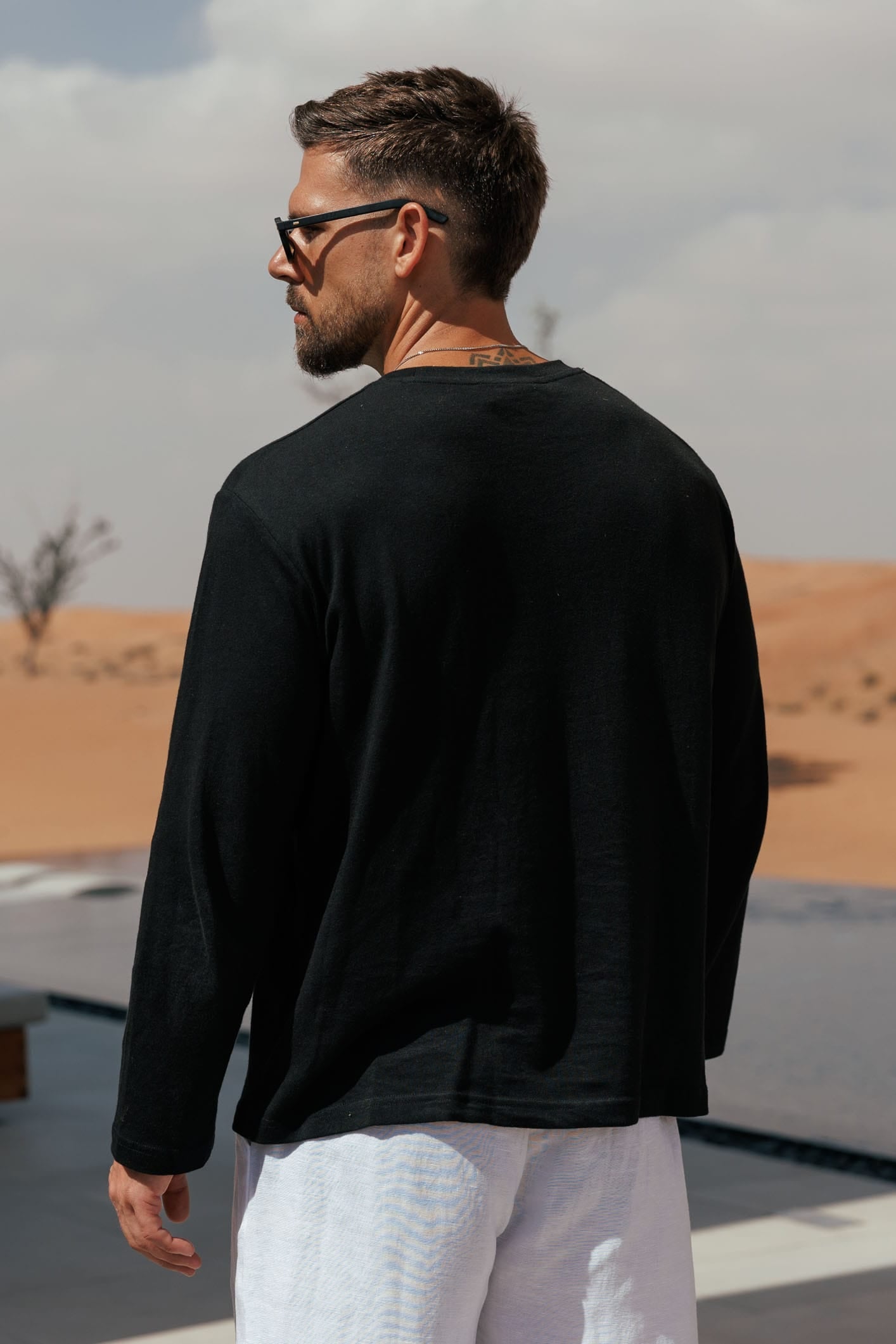 CROPPED LINEN T-SHIRT - BLACK