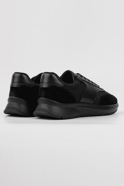 FORMA RUNNER - BLACK
