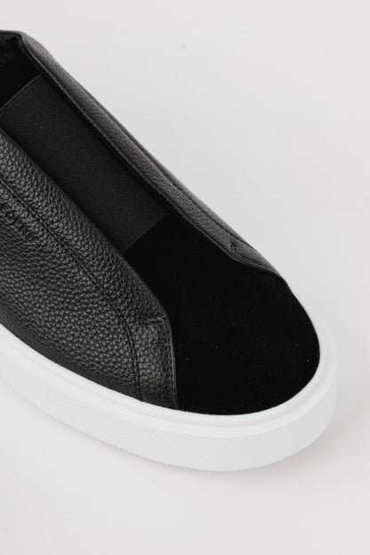 VELORA TRAINER - BLACK