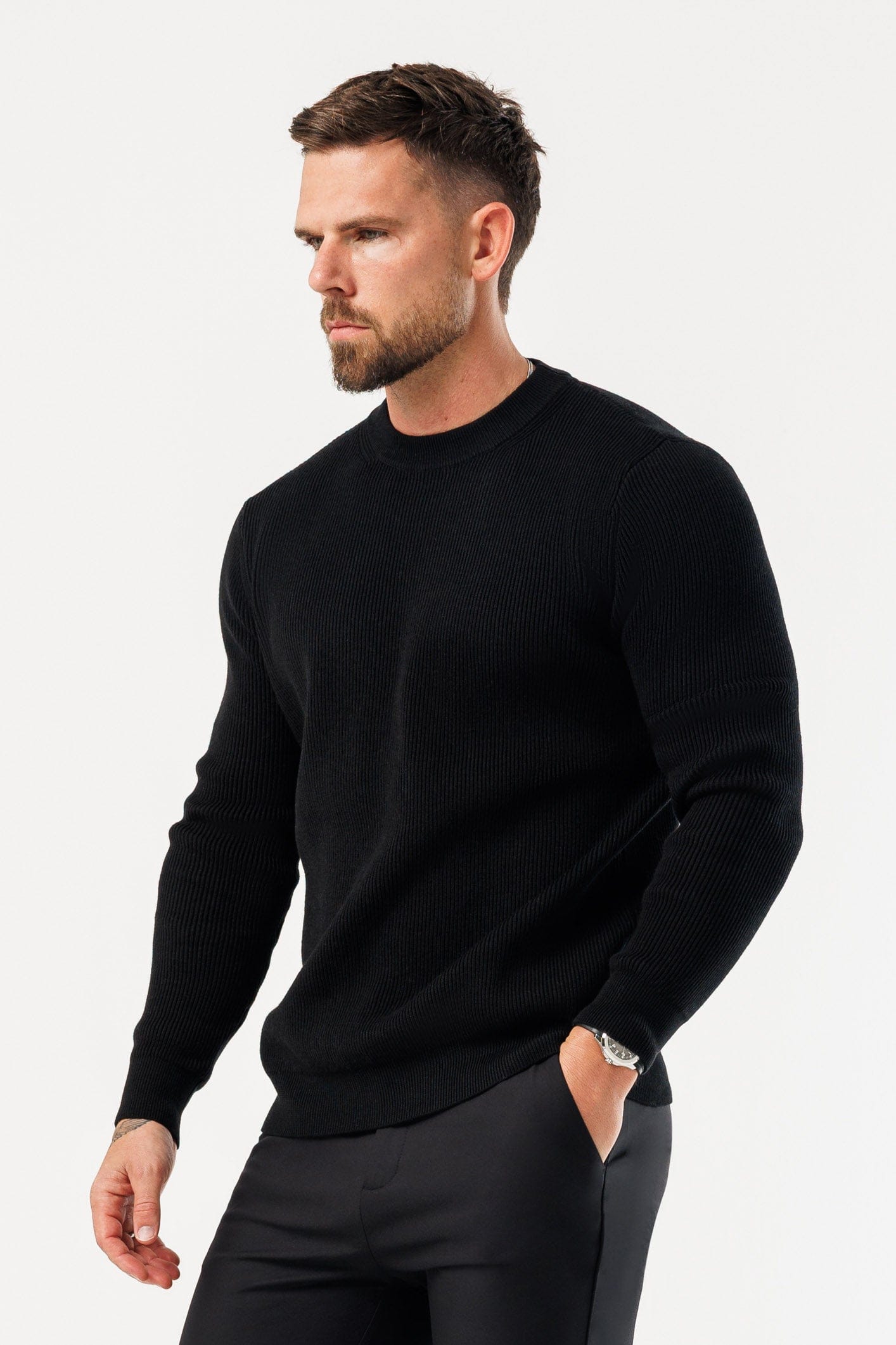RIDGE KNIT SWEATER - BLACK