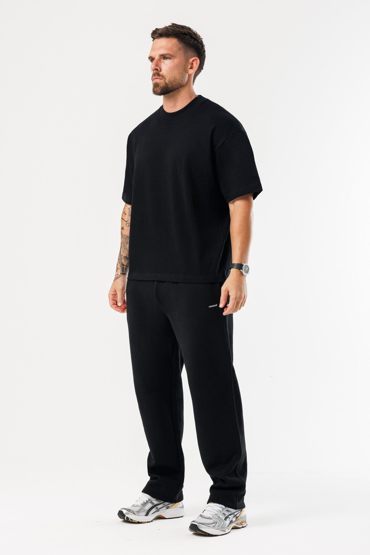 OVERSIZED T-SHIRT - BLACK
