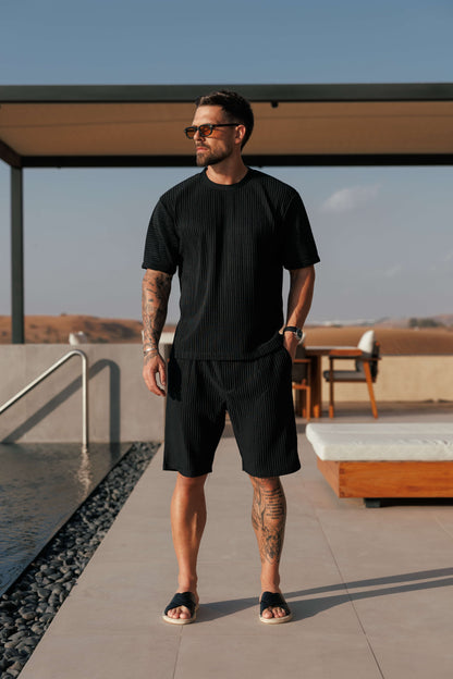 PLEATED T-SHIRT - BLACK